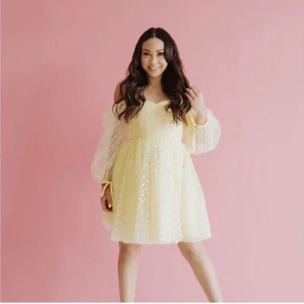 Ava Gowns Sweetheart Yellow Dress